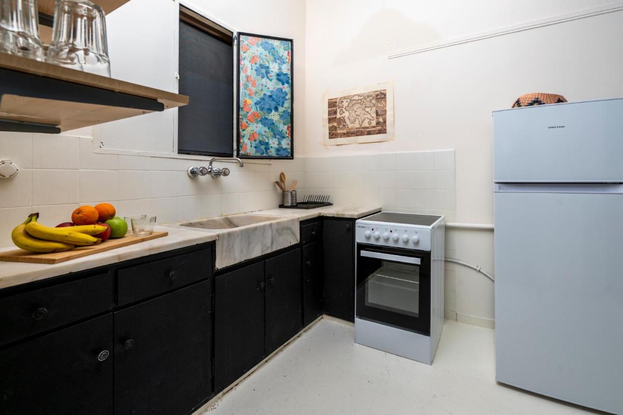 Tranquility Downtown Athens Appartement Buitenkant foto