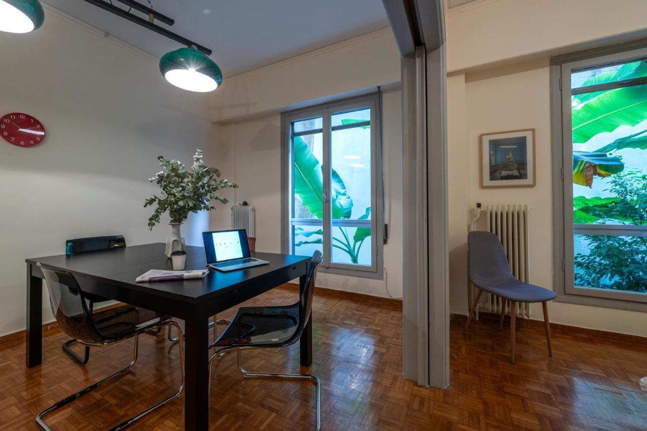 Tranquility Downtown Athens Appartement Buitenkant foto
