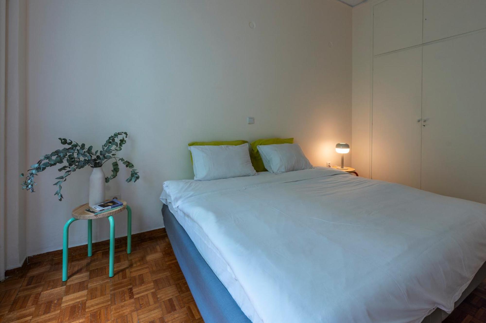 Tranquility Downtown Athens Appartement Buitenkant foto